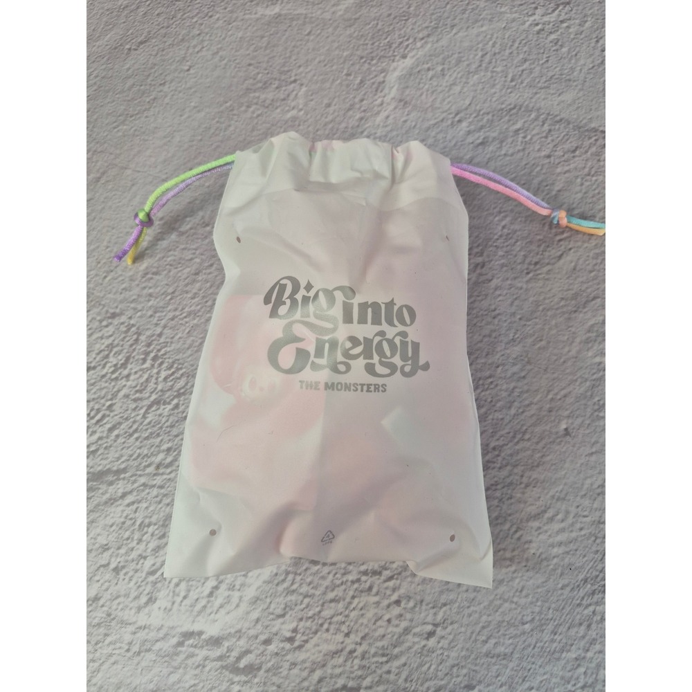 Pop Mart Labubu The Monsters Big Into Energy Pink Plush Pendant Kasing Lung Bag - Picture 2 of 16